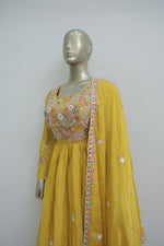 Load image into Gallery viewer, Festive one piece dress with chunni