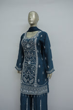 Load image into Gallery viewer, Festive kurta plazo set for celebrations