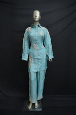 Load image into Gallery viewer, Pure silk co ord set with appliqué hand work