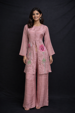 Load image into Gallery viewer, Straight cut kurta