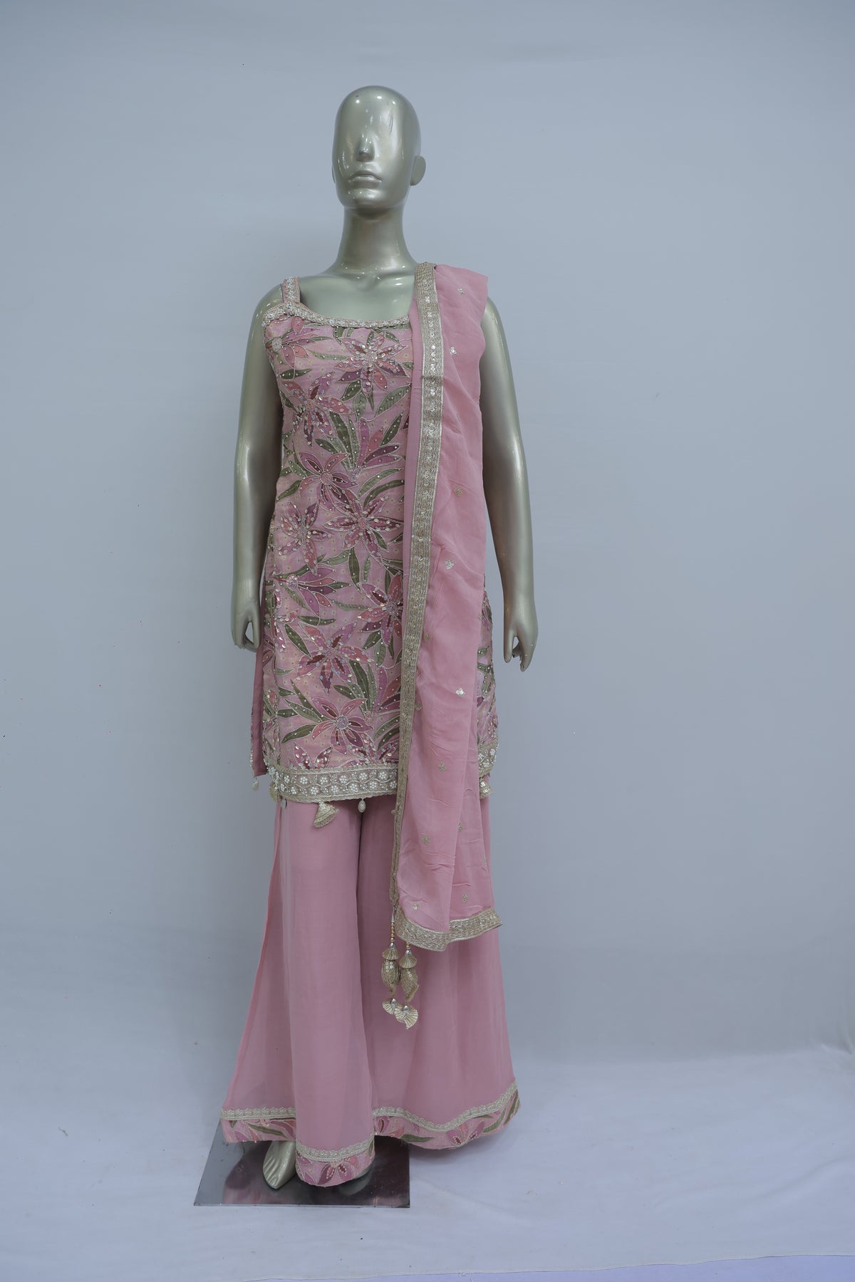 Soft pink plazo kurta with antique jari work