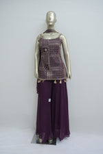 Load image into Gallery viewer, Short top with plazo in wine georgette fabric
