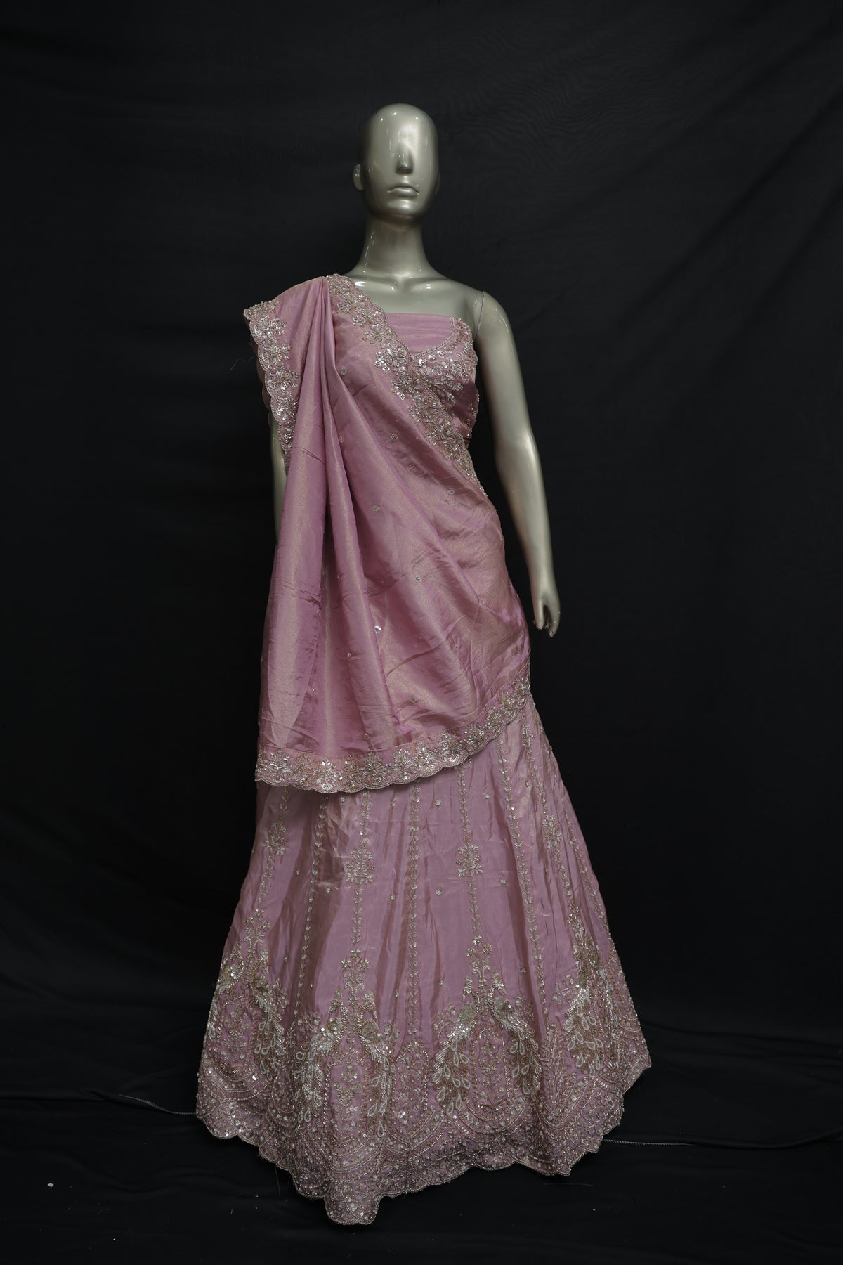 Pink onion lehenga chunni with beads work