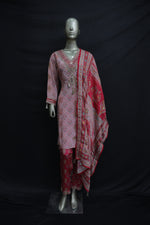 Load image into Gallery viewer, Kurta plazo with dupatta in pink and magenta colour
