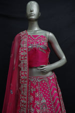 Load image into Gallery viewer, Festive lehenga chunni set for weddings
