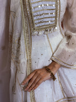 Load image into Gallery viewer, Mul Cotton Designer Suit Set
